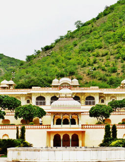 Sisoidia Rani Garden, Jaipur